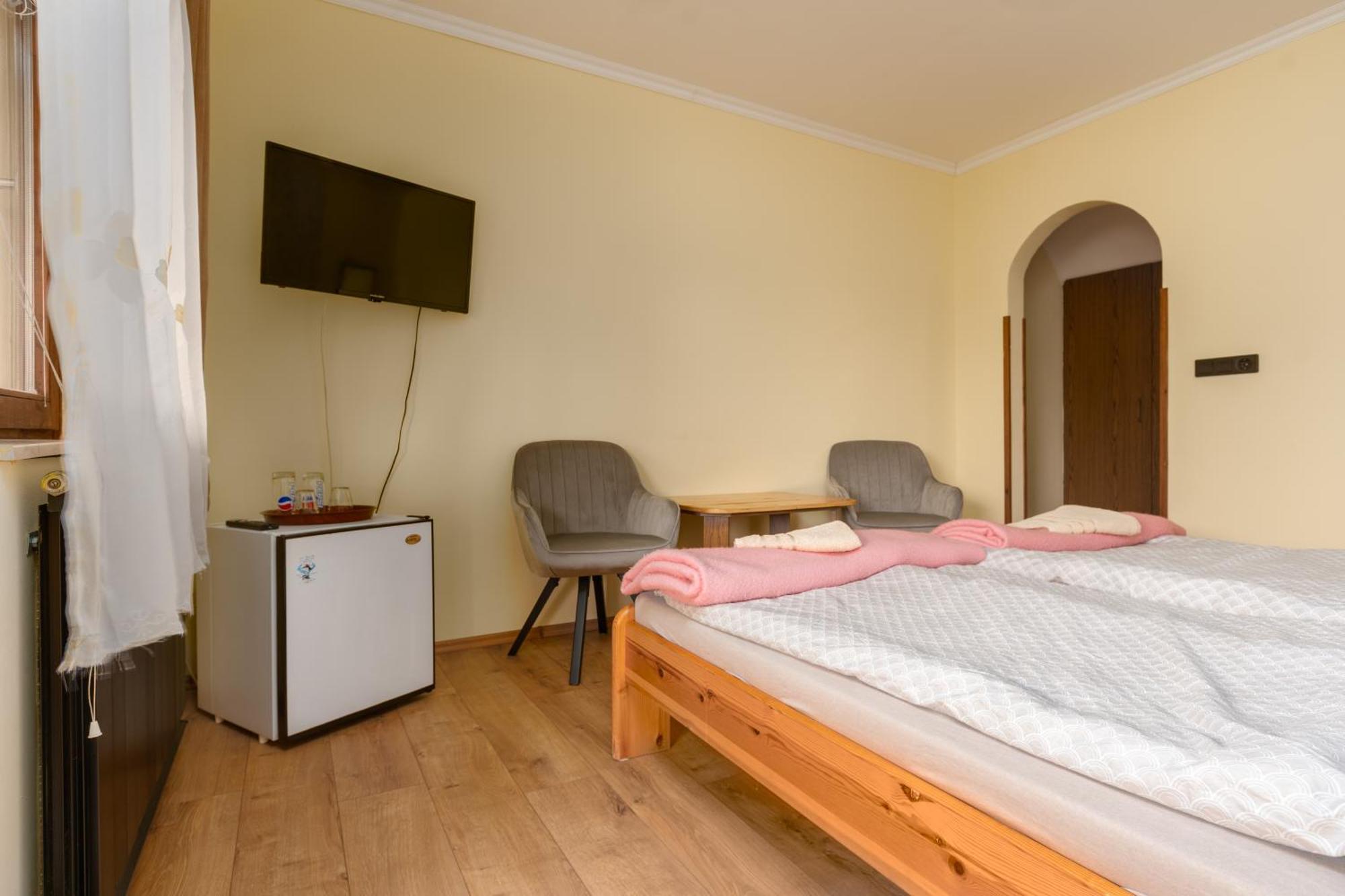 Janika Pension Вонярцвашхедь Экстерьер фото